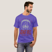 Kampvuur Kom dichter bij het vuur T-shirt (Voorkant volledig)