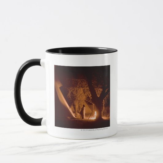 Kampvuur nr. 2 mok (Links)