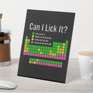 Kan ik het likken Periodic Table Teacher Student K Reclamebord Met Voetstuk