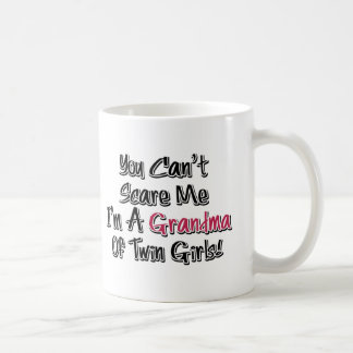 Kan me niets schelen, oma van Twin Girls Cute Quot Koffiemok