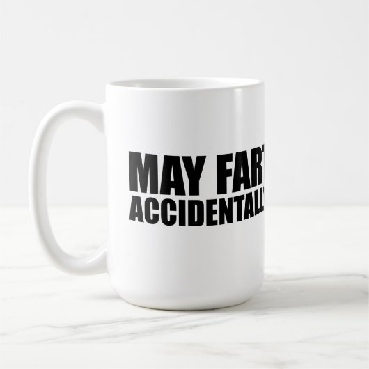 Kan per ongeluk scheet komen koffiemok (Links)