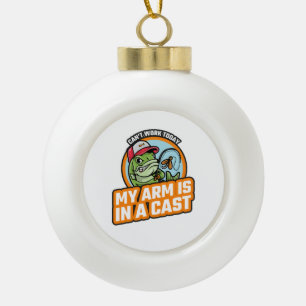 Kan vandaag niet werken mijn arm is in een giet keramische bal ornament