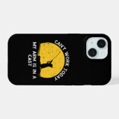 Kan vandaag niet werken, mijn arm zit in het gips iPhone 15 case (Achterkant horizontaal)