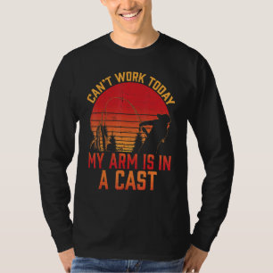 Kan werken vandaag mijn arm in een gegoten vissers t-shirt