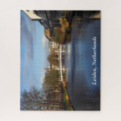 Kanaal in Leiden, Nederland, Jigzaag Puzzle Legpuzzel (Verticaal)