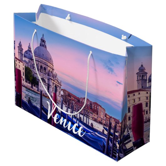 Kanaal met gondels en kerk in Venetië Groot Cadeauzakje (Achterkant Gekanteld)