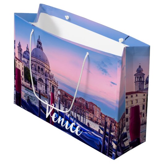 Kanaal met gondels en kerk in Venetië Groot Cadeauzakje (Voorkant Gekanteld)