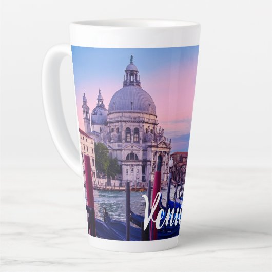 Kanaal met gondels en kerk in Venetië Latte Mok (Linkerhoek)