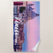 Kanaal met gondels en kerk in Venetië Strandlaken (Voorkant)