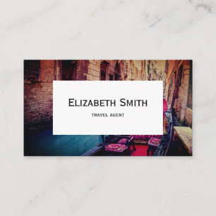 Kanaal met traditionele gondola in Venetië, Italië Visitekaartje