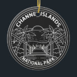 Kanaaleilanden Nationaal Park California Monoline Keramisch Ornament<br><div class="desc">Het monoline ontwerp van de Kanaaleilanden. Het park bestaat uit vijf ecologisch rijke eilanden voor de kust van Zuid-Californië.</div>
