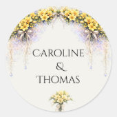 Kanariegeel Romantische Freesia Bloemige Bruiloft Ronde Sticker (Voorkant)