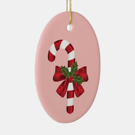 Kandijriet met een zwoerd en kersthals op roze keramisch ornament (Rechts)