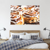 Kaneelbroodje Canvas Afdruk (Insitu (Slaapkamer))