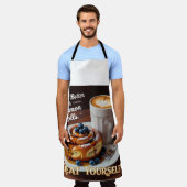 Kaneelbroodjes Schort (Gedragen)