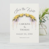 Kaneelgeel Romantische Freesia Bloemige Bruiloft Save The Date (Staand voorkant)