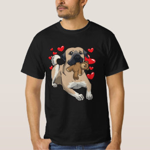 Kangale hond met opgezette dieren en veel harten t-shirt