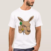 Kangaroo als Dart-speler met Dart T-shirt (Voorkant)