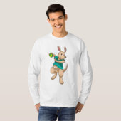 Kangaroo als handbalspeler met handbal t-shirt (Voorkant volledig)