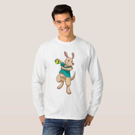 Kangaroo als handbalspeler met handbal t-shirt (Voorkant volledig)