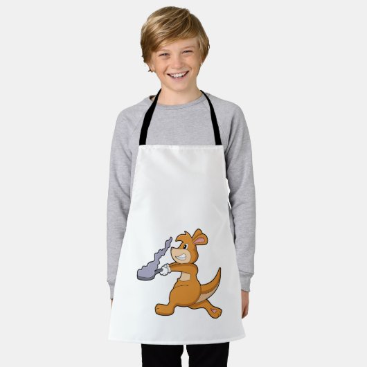Kangaroo as Cook with Pan Schort (Gedragen)