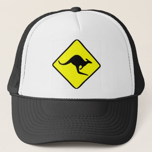 Kangaroo Crossing Trucker Pet (Voorkant)