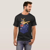 Kangoeroe in je zak Australië vlag Australië T-shirt (Voorkant volledig)