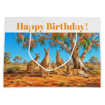 Kangoeroes onder bloeiende eucalyptusboom Gefelici