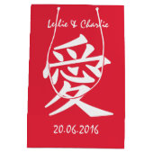 Kanji Love aangepaste tekst & kleur geschenktassen Medium Cadeauzakje (Achterkant)