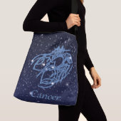 Kankerconstellatie en dierentuin met sterren crossbody tas (Dichtbij)