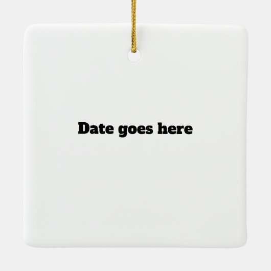 Kankeroverlevende Bell personaliseert datum op rug Keramisch Ornament (Achterkant)