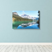 Kano op het beroemde Emerald Lake - Yoho NP, Canad Canvas Afdruk (Insitu (Houten vloer))