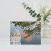 Kano op het meer bij zonsondergang in Canada Briefkaart (Staand voorkant)