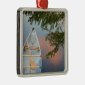 Kano op het meer bij zonsondergang in Canada Metalen Ornament (Rechts)