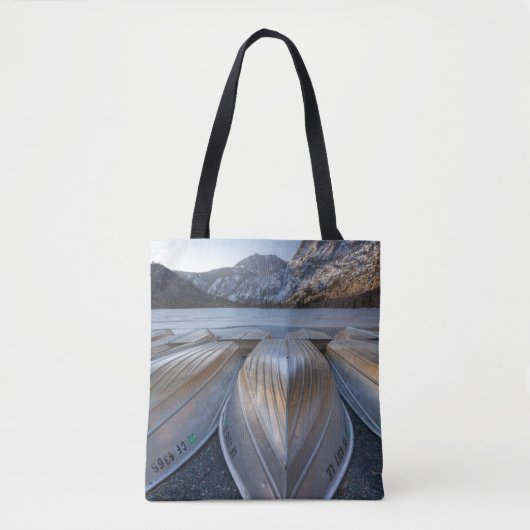 Kanoe bij het meer tote bag (Voorkant)