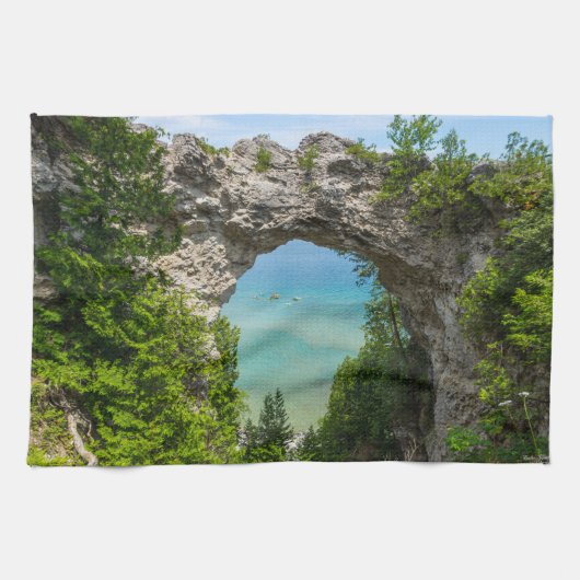 Kanoing op Arch Rock Theedoek (Horizontaal)