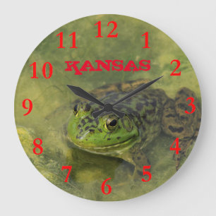 Kansas Bull Frog closeup Round Clock Grote Klok
