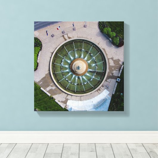 Kansas City Brandweerman's Fontein Canvas Wall Art (Insitu (Houten vloer))