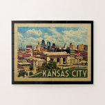 Kansas City Jigzaag Puzzle Missouri Vintage Travel Legpuzzel<br><div class="desc">Het ontwerp van Kansas City Missouri in de stijl van Vintage Travel met het uitzicht van de skyline in de stad met het hoofdgebouw.</div>