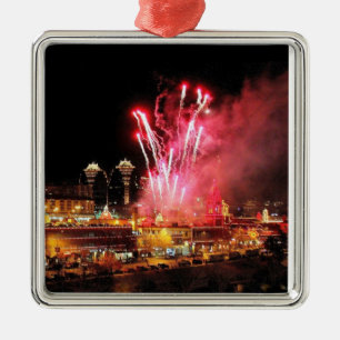Kansas City Plaza lampjes, Fireworks Ornament