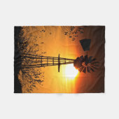 Kansas Golden Sunset met een windmolensilhouet Fleece Deken (Voorkant (Horizontaal))