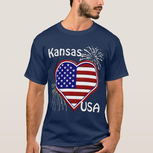 Kansas Juli 4e Vuurwerk Heart Flag Navy T shirt (Voorkant)
