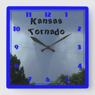 Kansas Tornado CLOCK Vierkante Klok