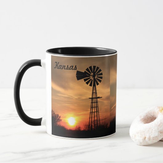 Kansas Windmill Sunset Mok (Met donut)