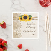 Kant en zonnebloemen op jute bruiloft servetten (Insitu)