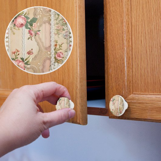 Kant loopt door Rozen Keramische Knop