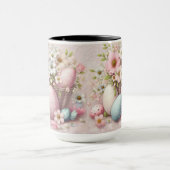Kant met monogram roze bloemige Pasen eieren in ee Mok (Midden)