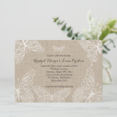 Kant Vlinders op Burlap bruiloft uitnodiging (Staand voorkant)