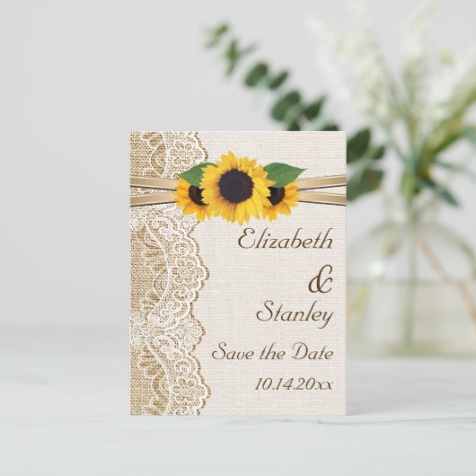 Kant, zonnebloemen en jute bruiloft Save the Date Aankondigingskaart (Staand voorkant)