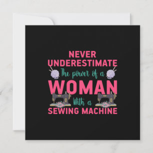 Kantel de kracht van een vrouw met een naaimachine feestdagenkaart